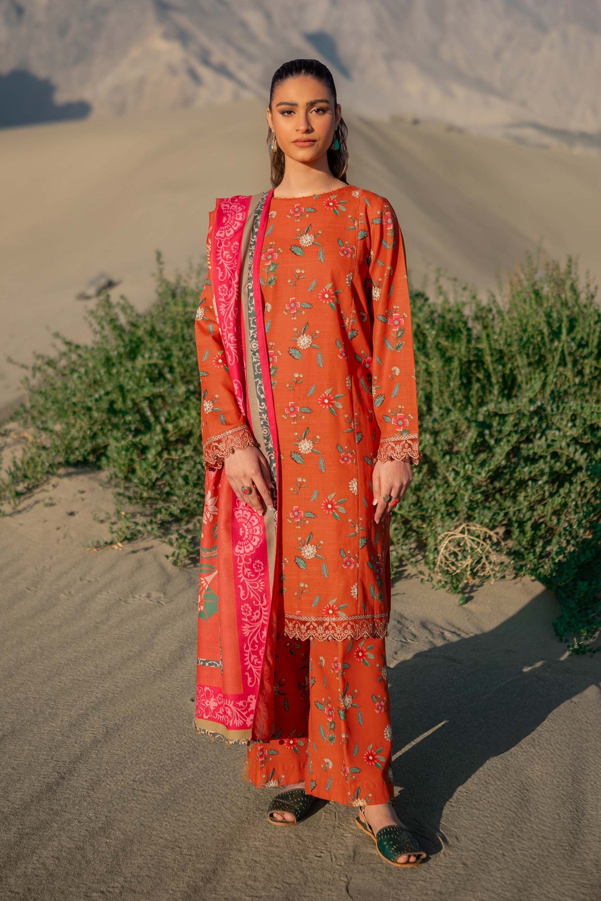 505-B | 3Pc Unstitched Printed Khaddar Suit Winter Mirage By M.Basics