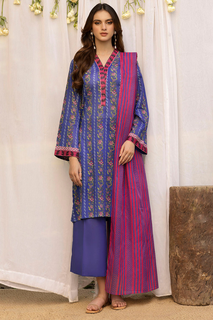 3-PC Unstitched Digital Printed Lawn By Motifz | 5357-IZAAR