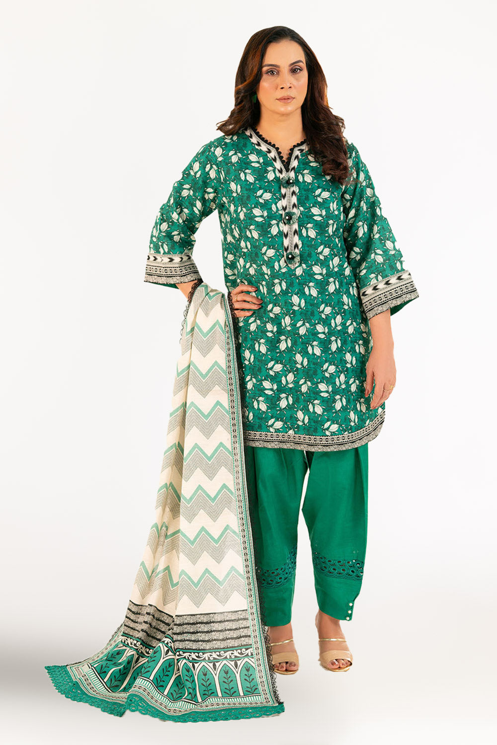 3 Piece Printed Khaddar Suit with Dupatta By Gul Ahmed