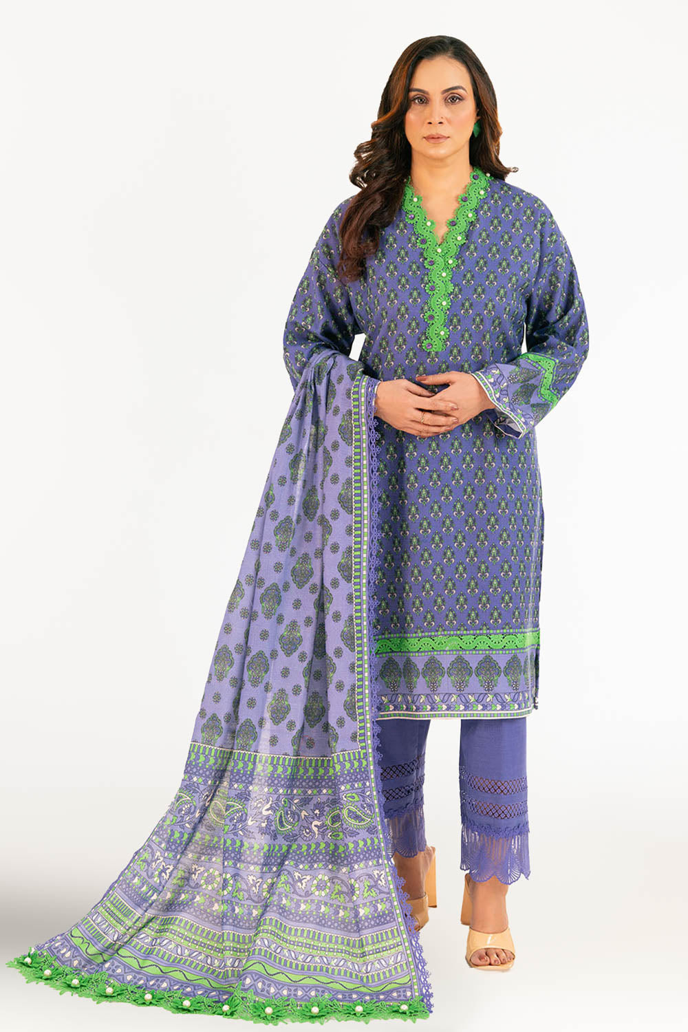 3 Piece Printed Khaddar Suit with Dupatta By Gul Ahmed