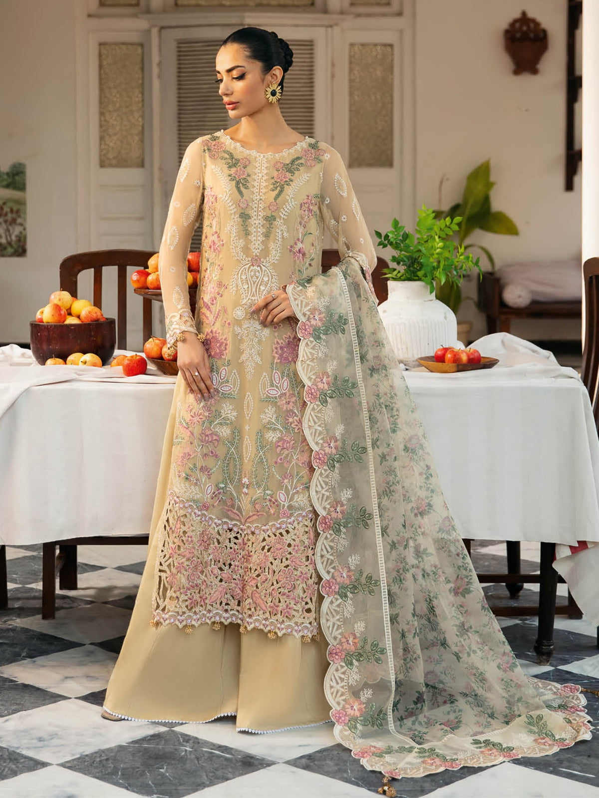 Q-105| 3Pc Unstitched Suit Winter Luxury Chiffon Dastak By Ramsha