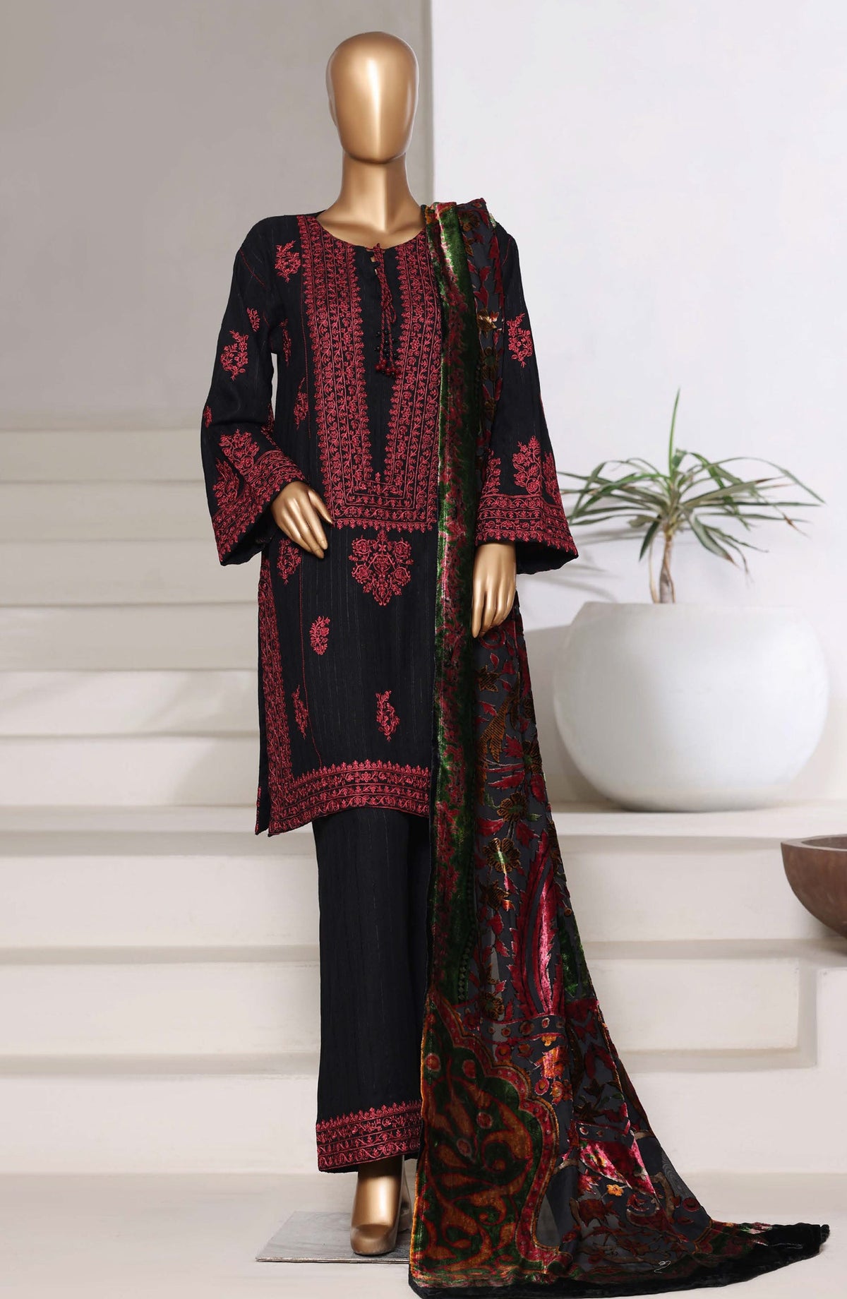 3-PC Stitched Embroidered Dhanak With Palachi Shawl By Sadabahar | Black