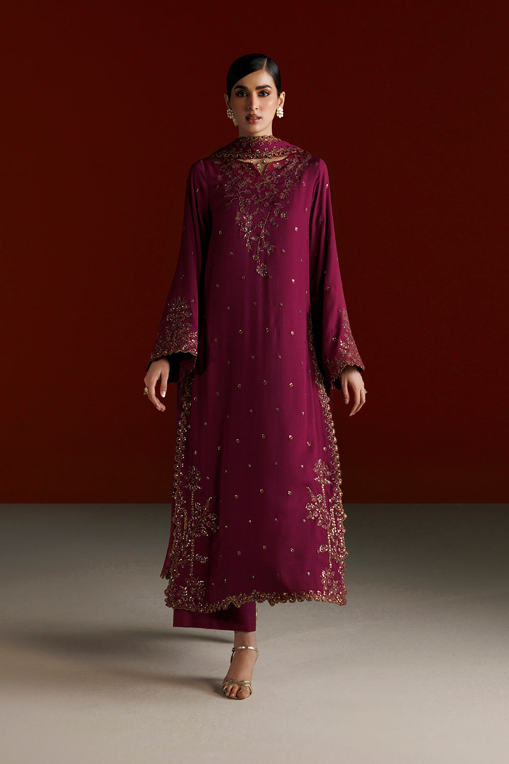 3Pc Embroidered Chiffon Unstitched Suit By Iznik