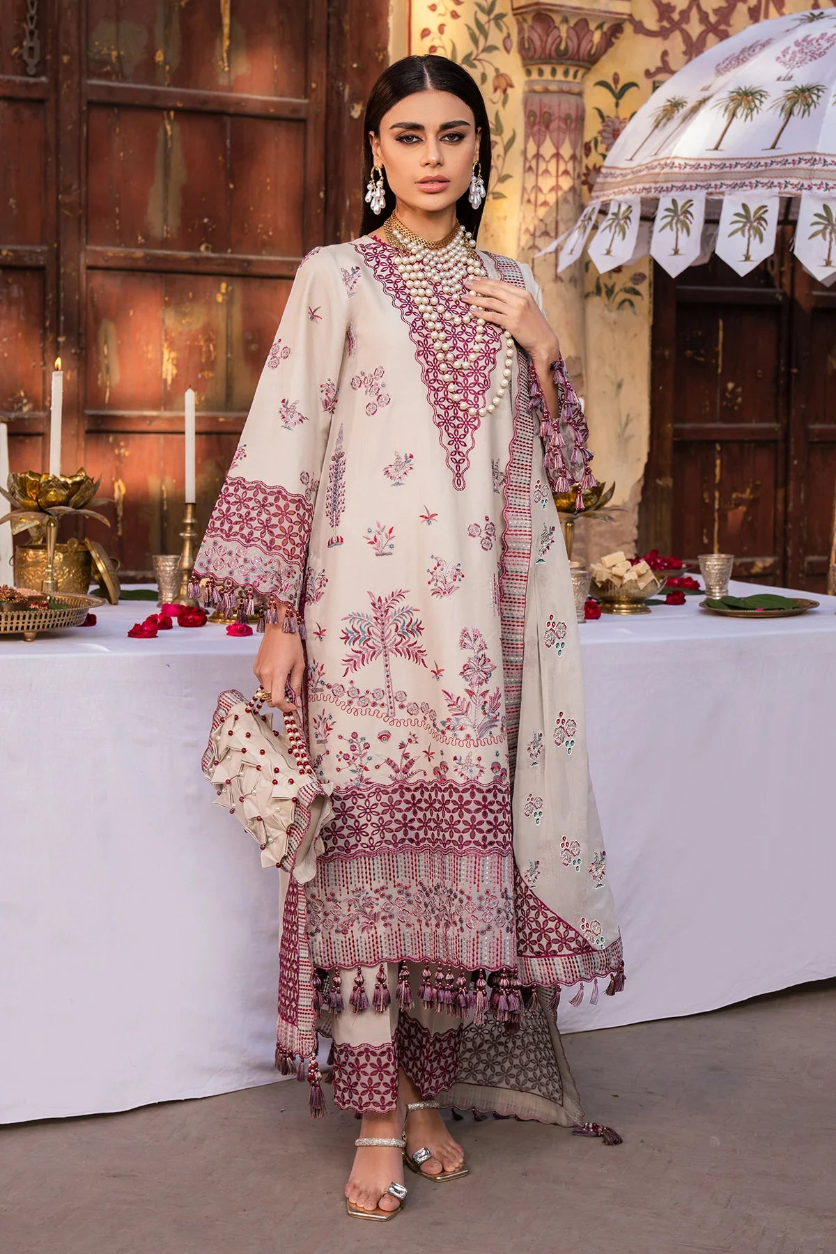 05-Hayat | 3PC Unstitched Luxury Lawn Rawayat By Alizen