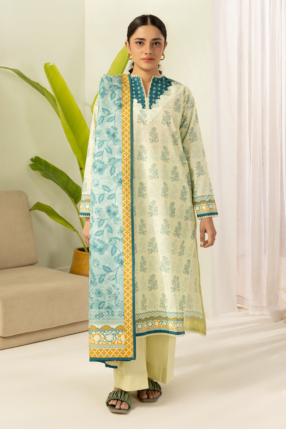 3-PC Unstitched Digital Printed Lawn By Zellbury | 0553