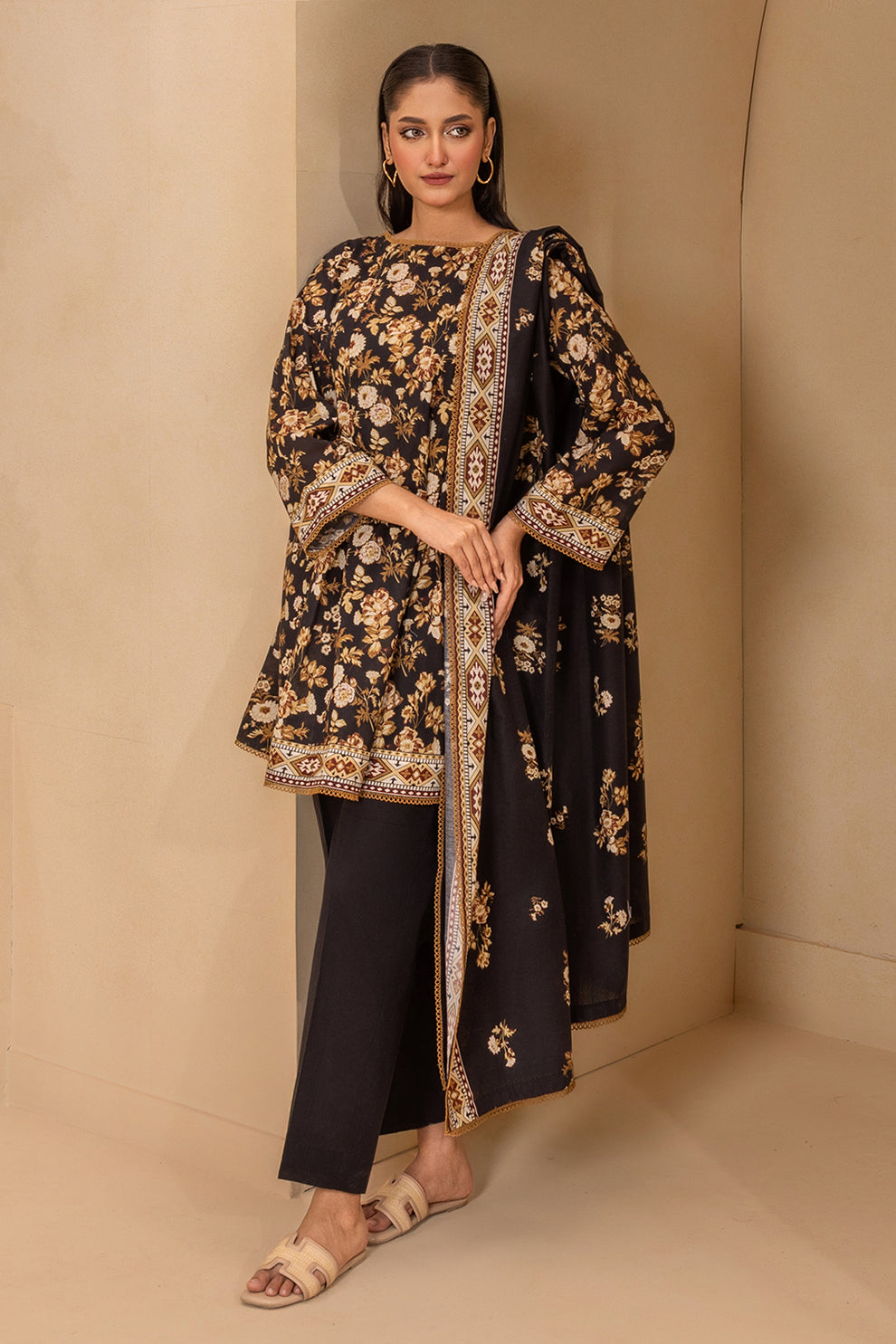 3-PC Unstitched Digital Printed Lawn By Zellbury | 0685