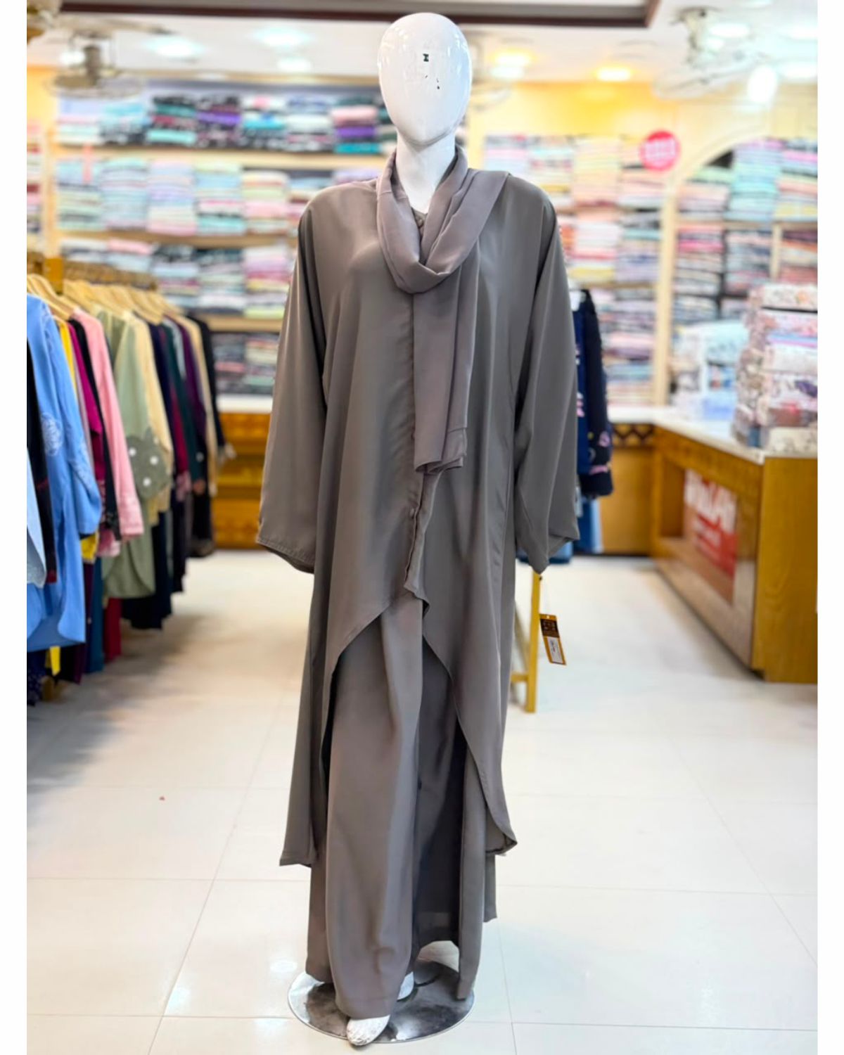 Elegant Premium Abaya – Modest Fashion Collection