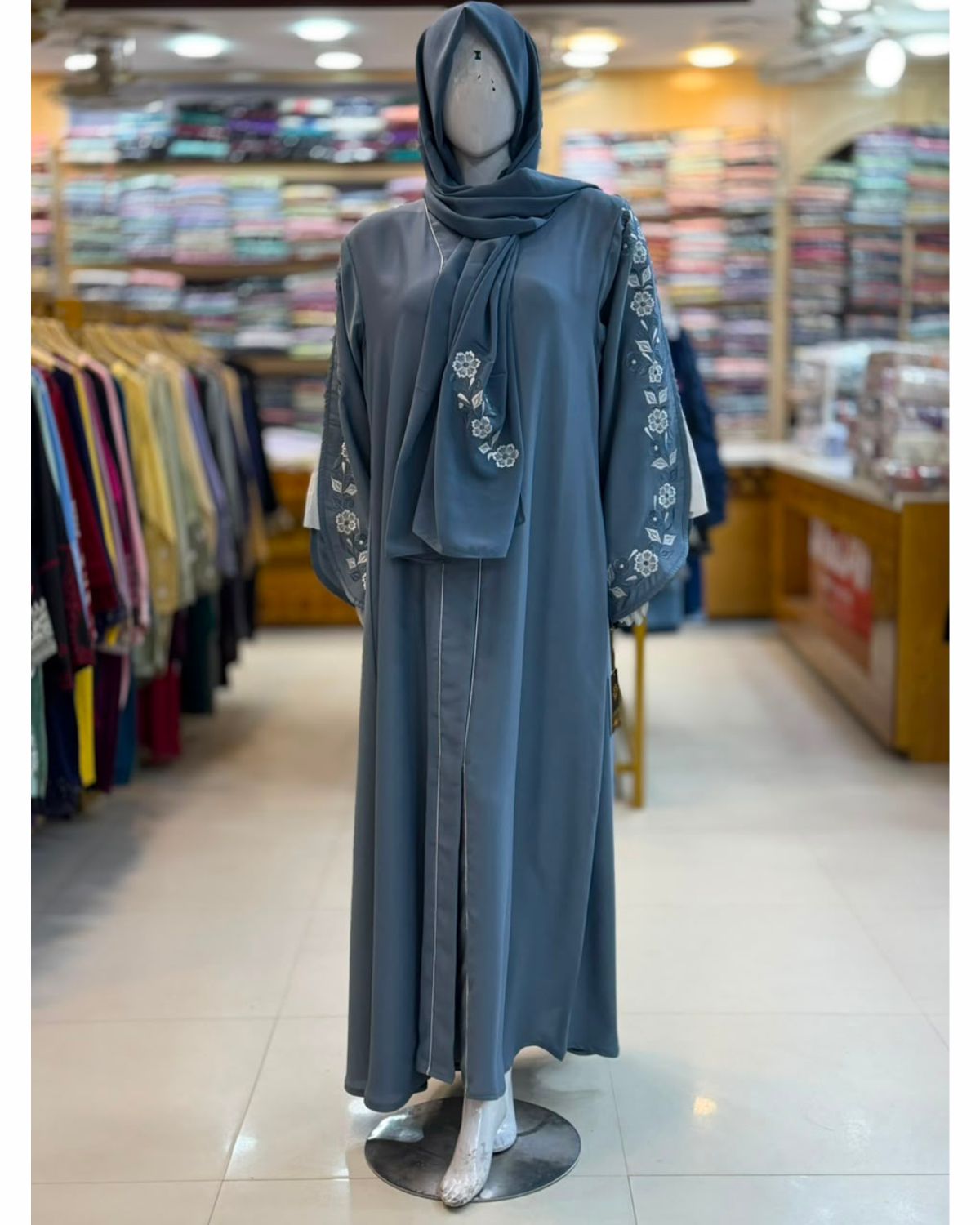 Elegant Premium Abaya – Modest Fashion Collection