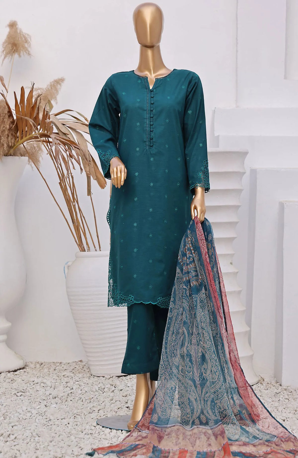 01 | 3 PC Stitched Lawn Cutwork Solid By Sadabahar